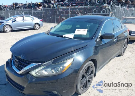 2017 Nissan Altima 2.5 Sr z USA, uszkodzony, nr VIN 1N4AL3AP1HC474323